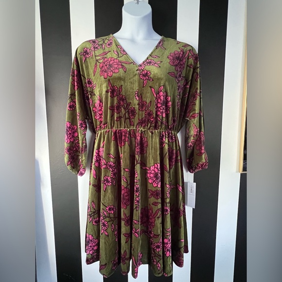 London Times Dresses & Skirts - SOLD NWT London Times New York & Co pink green velour pullover dress. Size XL.